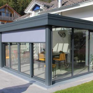 Veranda Verandome, toiture plate, design et esthetique